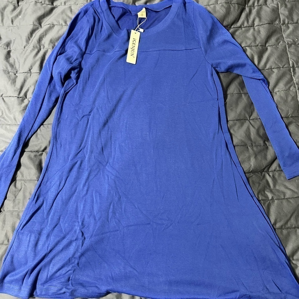 Woman’s Long Sleeve Tunic Top size Small